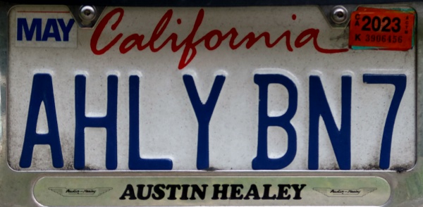 USA California personalized AHLY BN7.jpg (87 kB)